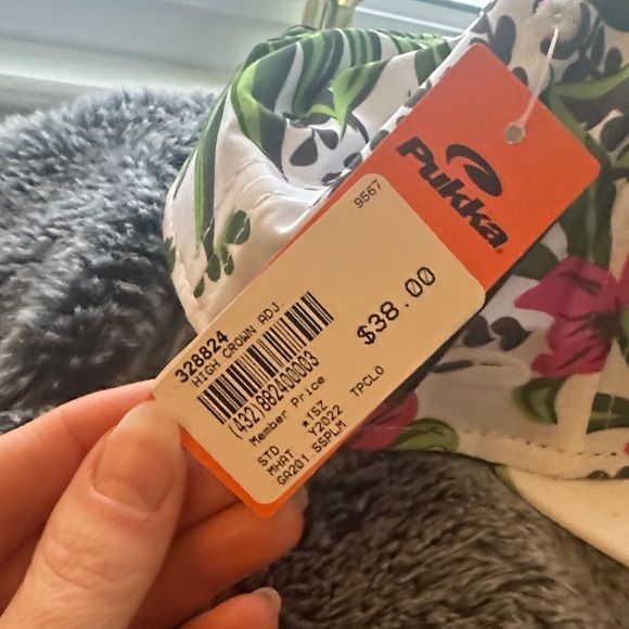 TPC Scottsdale Floral Snapback Hats - Picture 6 of 14